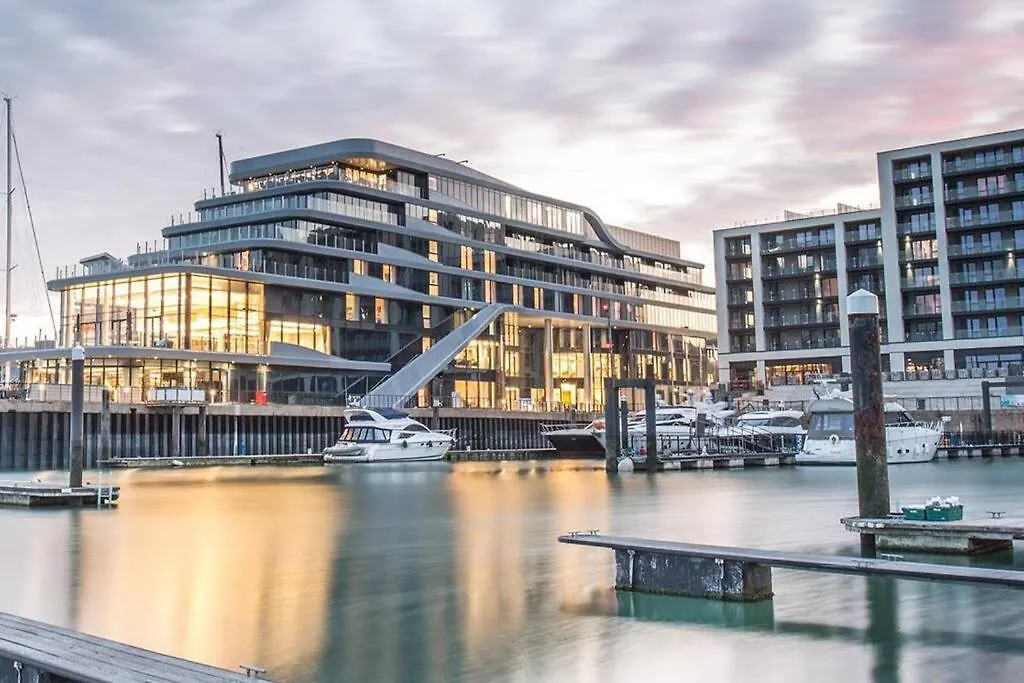 Apartment In St Denys Southampton